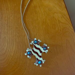 Trendy cross necklace